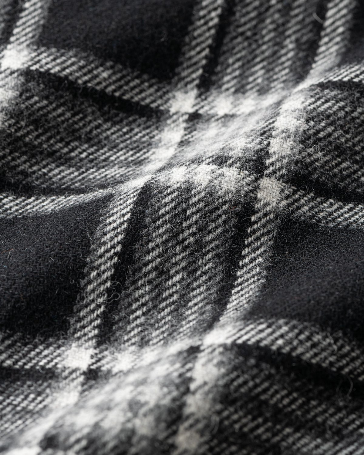 TIGHTBOOTH PLAID FLANNEL SWING TOP